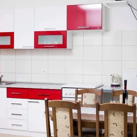 Apartman Apartmani Martic Duce *